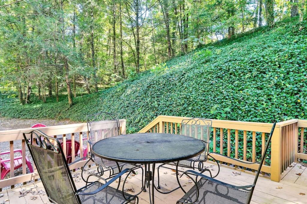 Bear Nakid Villa Pigeon Forge Exterior foto